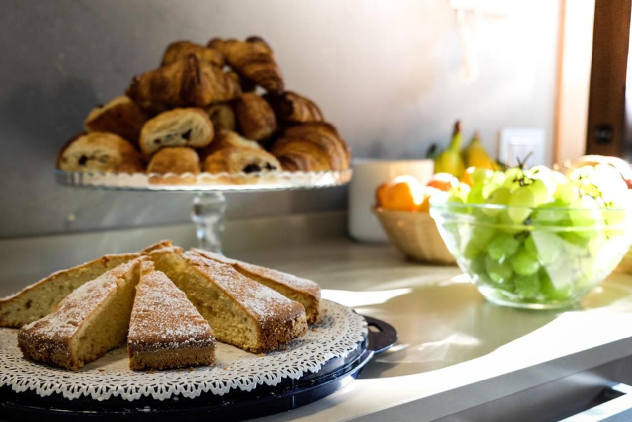 Sweet Life Bed and Breakfast Πεσκιέρα ντελ Γκάρντα Εξωτερικό φωτογραφία
