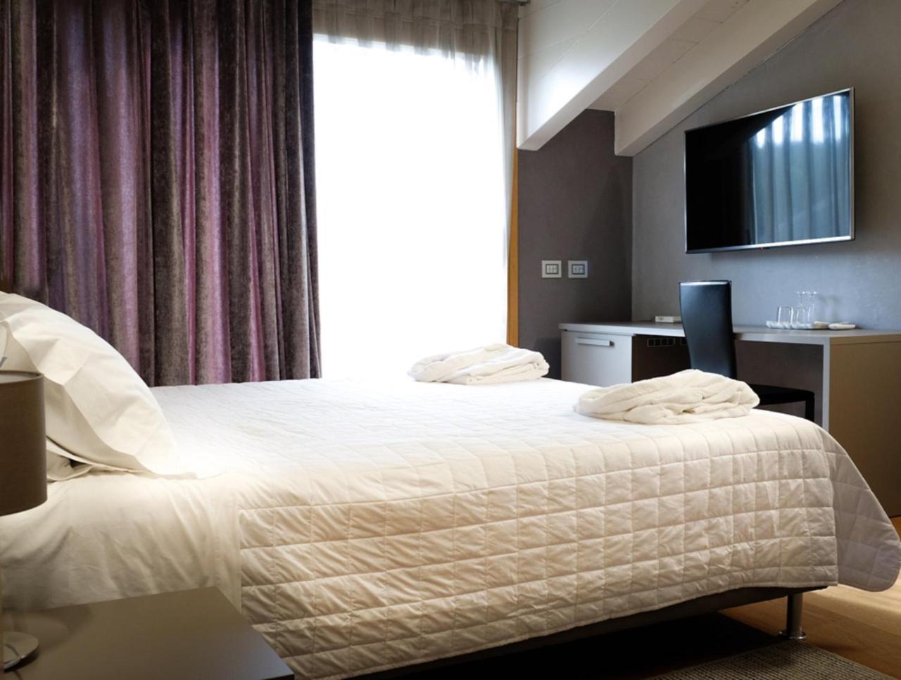 Sweet Life Bed and Breakfast Πεσκιέρα ντελ Γκάρντα Εξωτερικό φωτογραφία